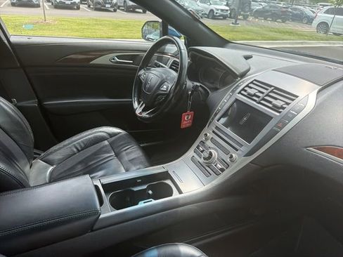 Used 2017 Lincoln MKZ Reserve FWD image 14