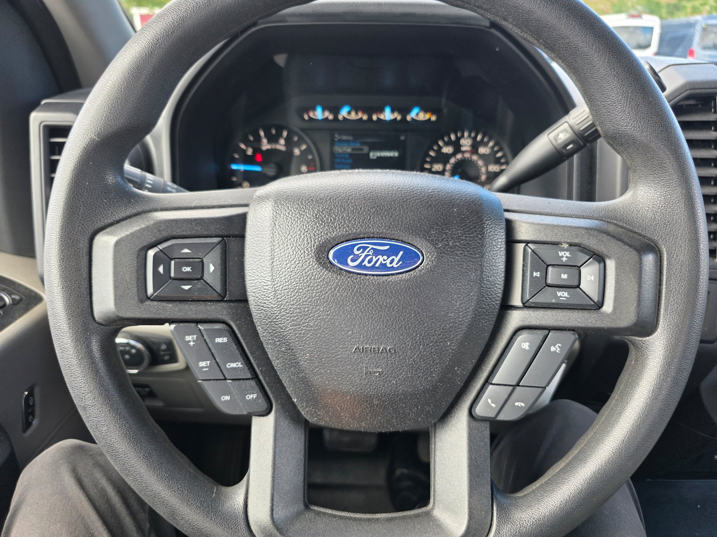 Used 2019 Ford F150 XL w/ Equipment Group 101A Mid AWD/4WD image 14