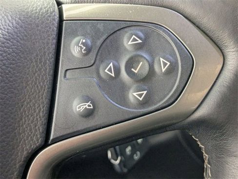 Used 2019 Chevrolet Silverado 2500 High Country w/ Duramax Plus Package image 34