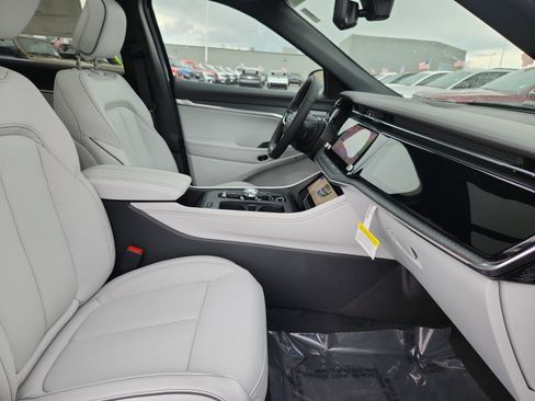 New 2025 Jeep Wagoneer S Limited w/ Comfort Package image 19