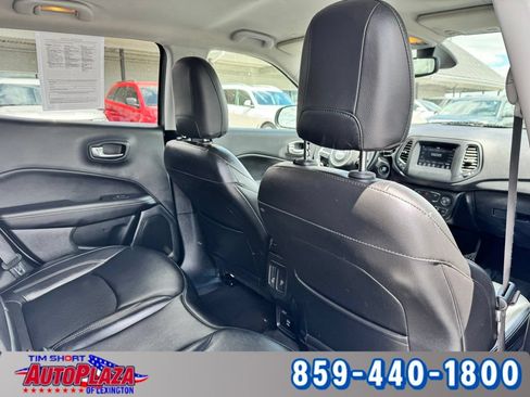 Used 2020 Jeep Compass Latitude FWD image 37