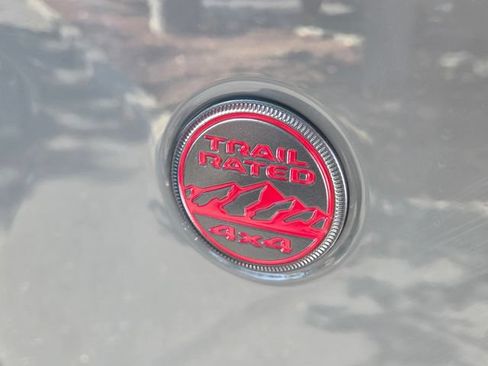 Used 2021 Jeep Wrangler Unlimited Rubicon AWD/4WD image 9