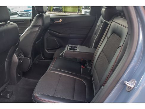 Used 2023 Ford Escape ST-Line w/ Tech Pack #1 AWD/4WD image 17