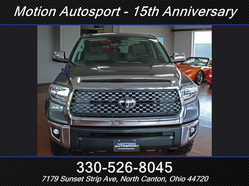 Used 2018 Toyota Tundra SR5 w/ TRD Off Road Package AWD/4WD image 4