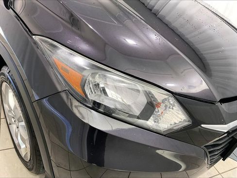 Used 2017 Honda HR-V EX image 33