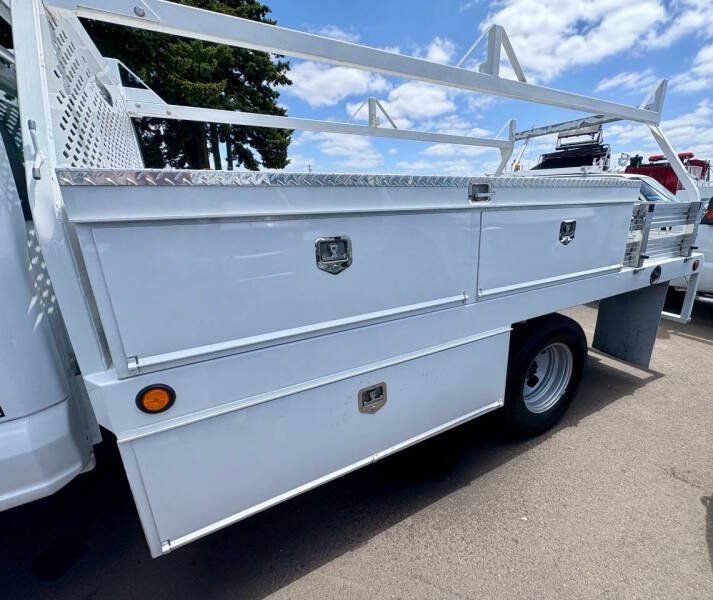 Used 2024 Ford F350 XL w/ XL Chrome Package AWD/4WD image 12