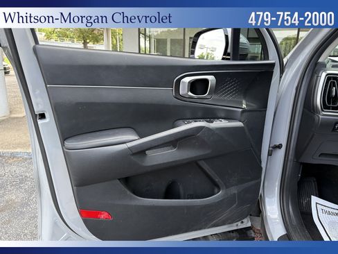 Used 2024 Kia Sorento EX w/ Panoramic Sunroof Package FWD image 11