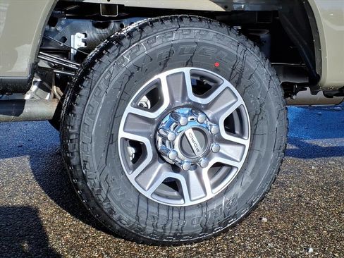 New 2026 Ford F250 Lariat w/ Lariat Premium Package image 10