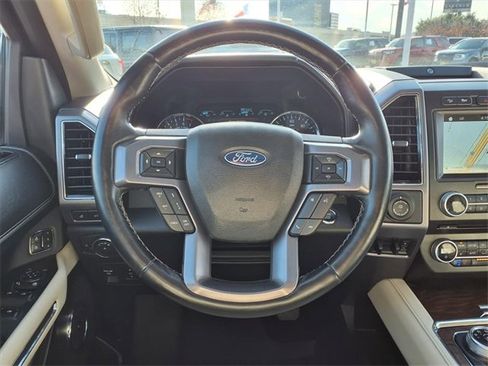 Used 2018 Ford Expedition Max Platinum image 12