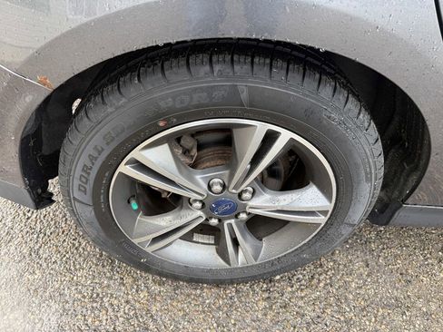 Used 2016 Ford Focus SE image 29