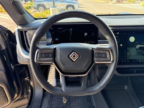 Used 2022 Rivian R1T Adventure AWD/4WD image 14