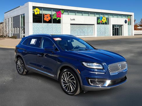 Used 2020 Lincoln Nautilus Reserve w/ Equipment Group 201A image 1