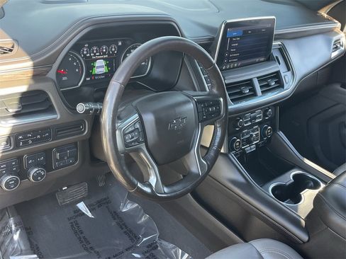 Used 2021 Chevrolet Suburban Z71 w/ Z71 Off-Road Package image 22