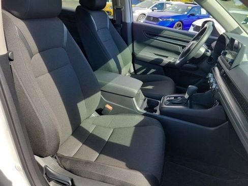 Certified 2024 Honda CR-V EX image 6