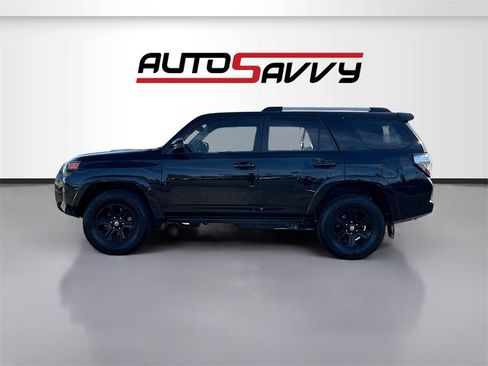 Used 2023 Toyota 4Runner SR5 image 4
