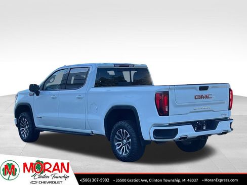 Used 2022 GMC Sierra 1500 AT4 w/ AT4 Preferred Package image 3