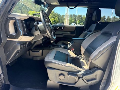 Used 2022 Ford Bronco Wildtrak AWD/4WD image 12
