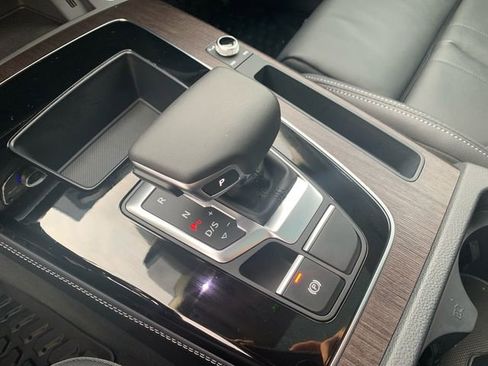Used 2025 Audi Q5 2.0T Premium Plus image 28