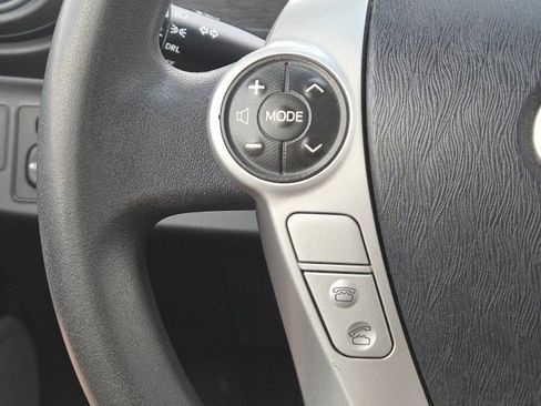 Used 2013 Toyota Prius C Two image 18