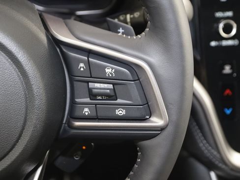 Used 2025 Subaru Outback Touring XT image 37