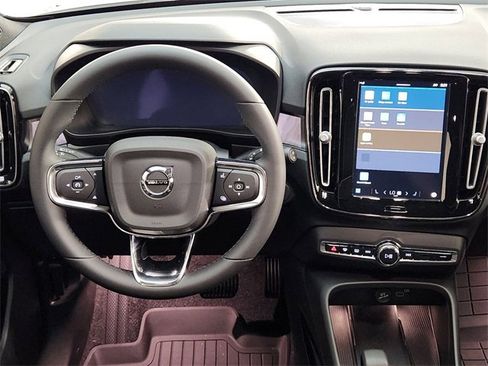 New 2024 Volvo XC40 Recharge Plus w/ Protection Package Premier image 26