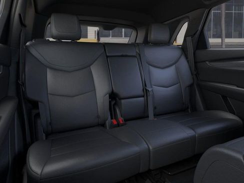 New 2025 Cadillac XT5 Luxury w/ LPO, Floor Liner Package image 17