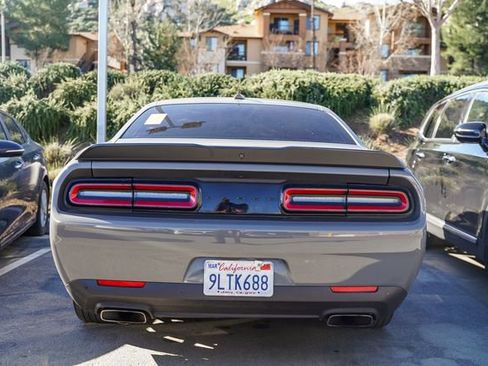 Used 2023 Dodge Challenger R/T w/ Plus Package image 9