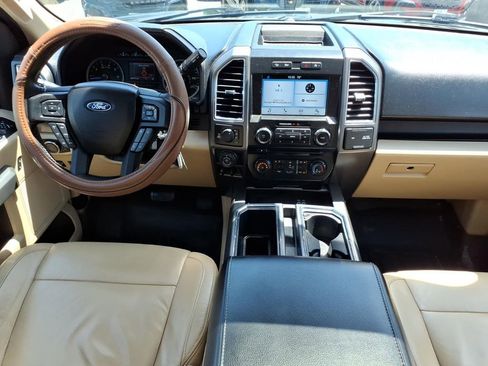 Used 2016 Ford F150 XLT w/ Equipment Group 302A Luxury AWD/4WD image 13