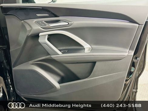 Certified 2025 Audi Q5 Premium w/ Premium Plus AWD/4WD image 27