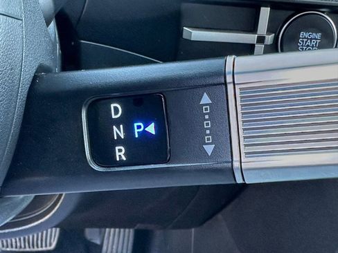 Certified 2025 Hyundai Santa Fe SEL image 32