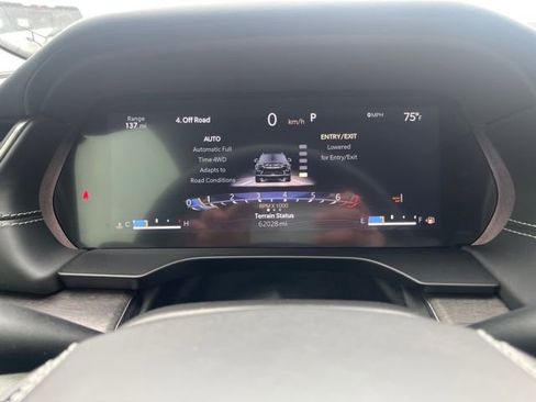 Used 2023 Jeep Grand Cherokee Overland image 24