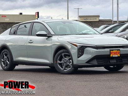 New 2026 Kia K4 LXS