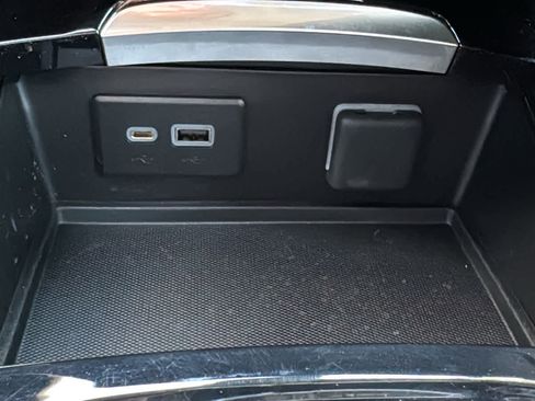Certified 2023 Buick Envision Essence w/ Sport Touring Package AWD/4WD image 21