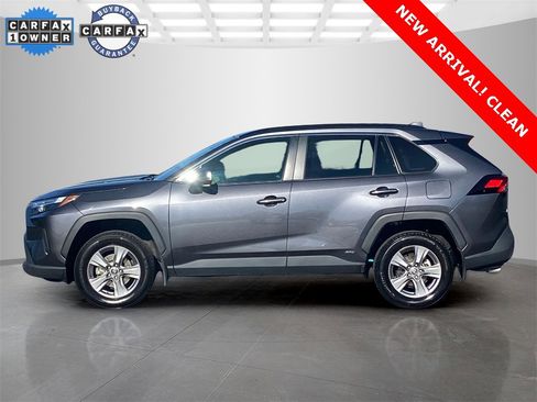 Used 2024 Toyota RAV4 XLE image 2