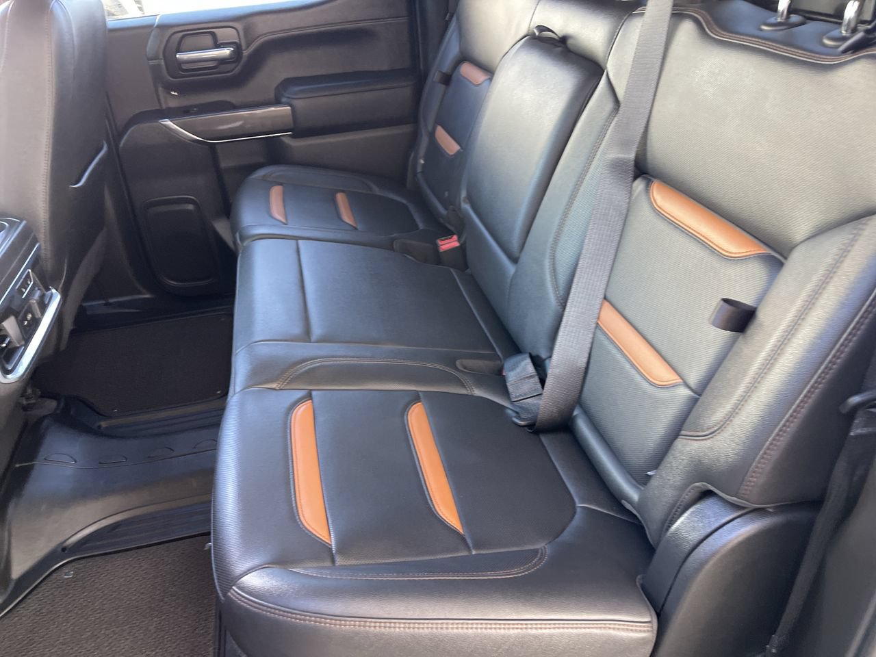 Used 2021 GMC Sierra 1500 AT4 w/ AT4 Preferred Package AWD/4WD image 25