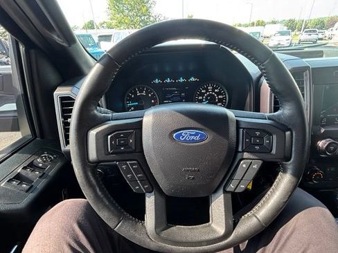Used 2019 Ford F150 XLT w/ Equipment Group 302A Luxury AWD/4WD image 18