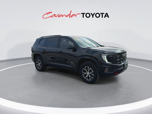 Used 2025 GMC Acadia AT4 AWD/4WD image 2