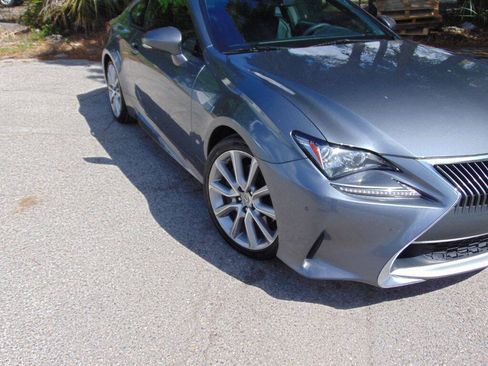 Used 2015 Lexus RC 350 w/ Luxury Package RWD image 2