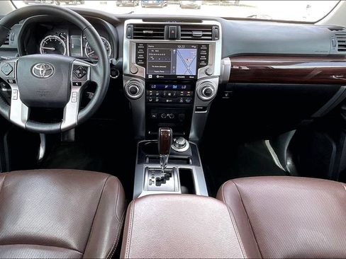 Used 2021 Toyota 4Runner Limited AWD/4WD image 7