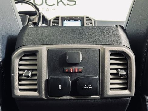 Used 2018 Ford F150 Limited image 18