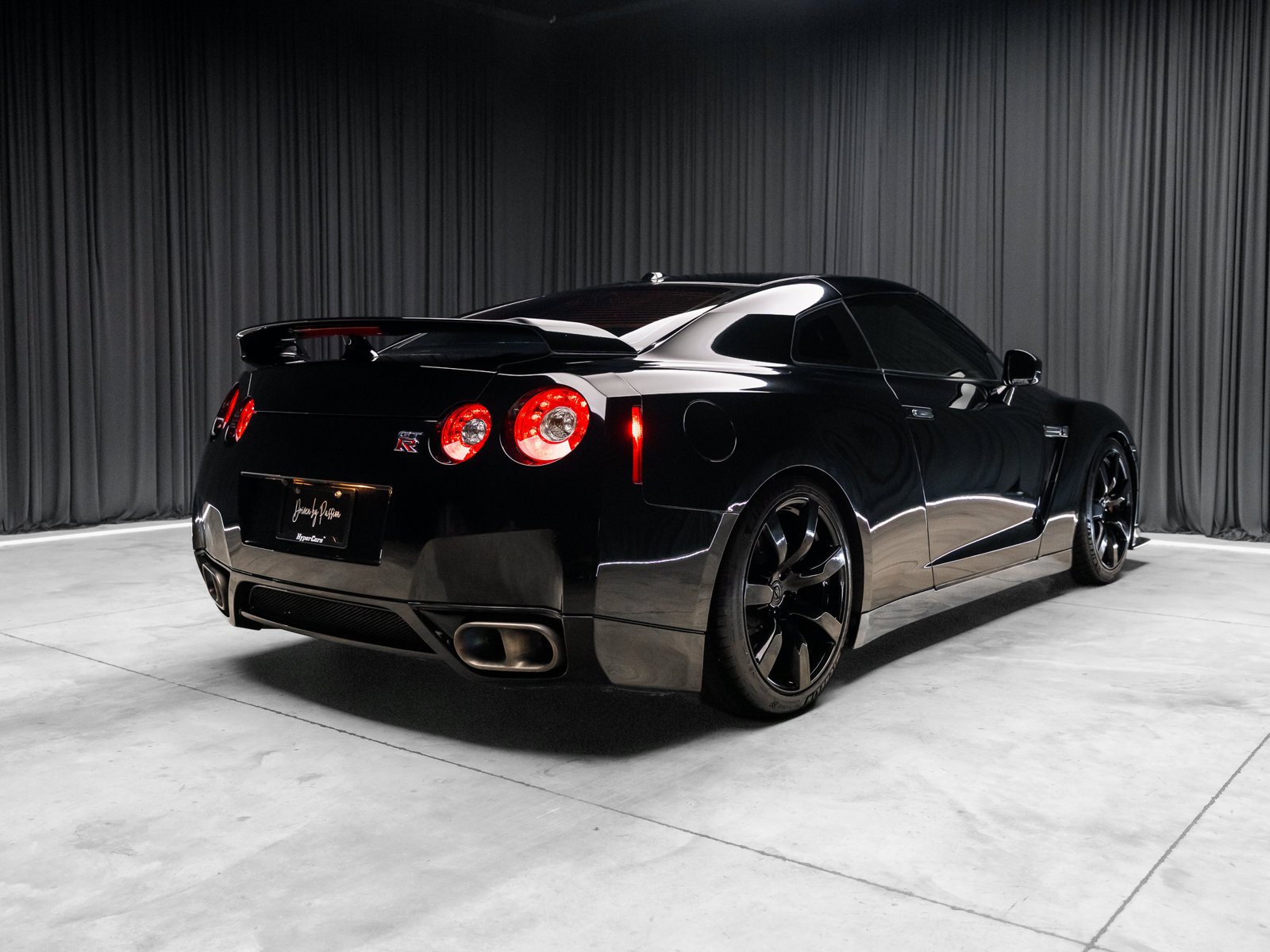 Used 2009 Nissan GT-R Premium AWD/4WD image 38