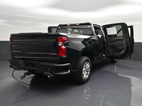 Used 2024 Chevrolet Silverado 1500 RST w/ Z71 Off-Road Package AWD/4WD image 32