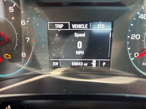 Used 2018 Chevrolet Malibu LS image 16