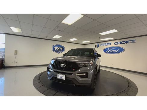 Used 2021 Ford Explorer ST w/ Equipment Group 401A image 5
