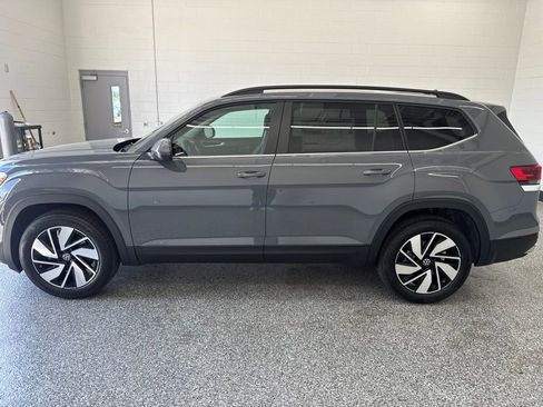 New 2026 Volkswagen Atlas SE AWD/4WD image 2