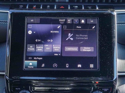 New 2025 Jeep Grand Cherokee Laredo X image 13