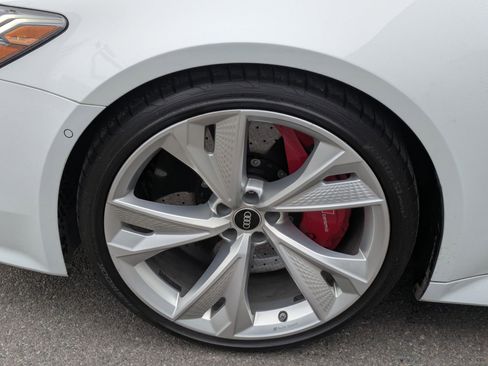 Used 2022 Audi RS 7 Sportback image 11