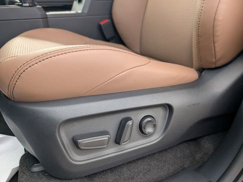 New 2026 Toyota 4Runner Limited image 11