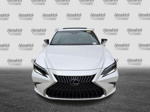 Certified 2025 Lexus ES 300h Ultra Luxury w/ Accessory Package (Z1) FWD image 3