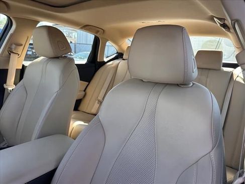 Used 2022 Acura TLX Technology Package image 22